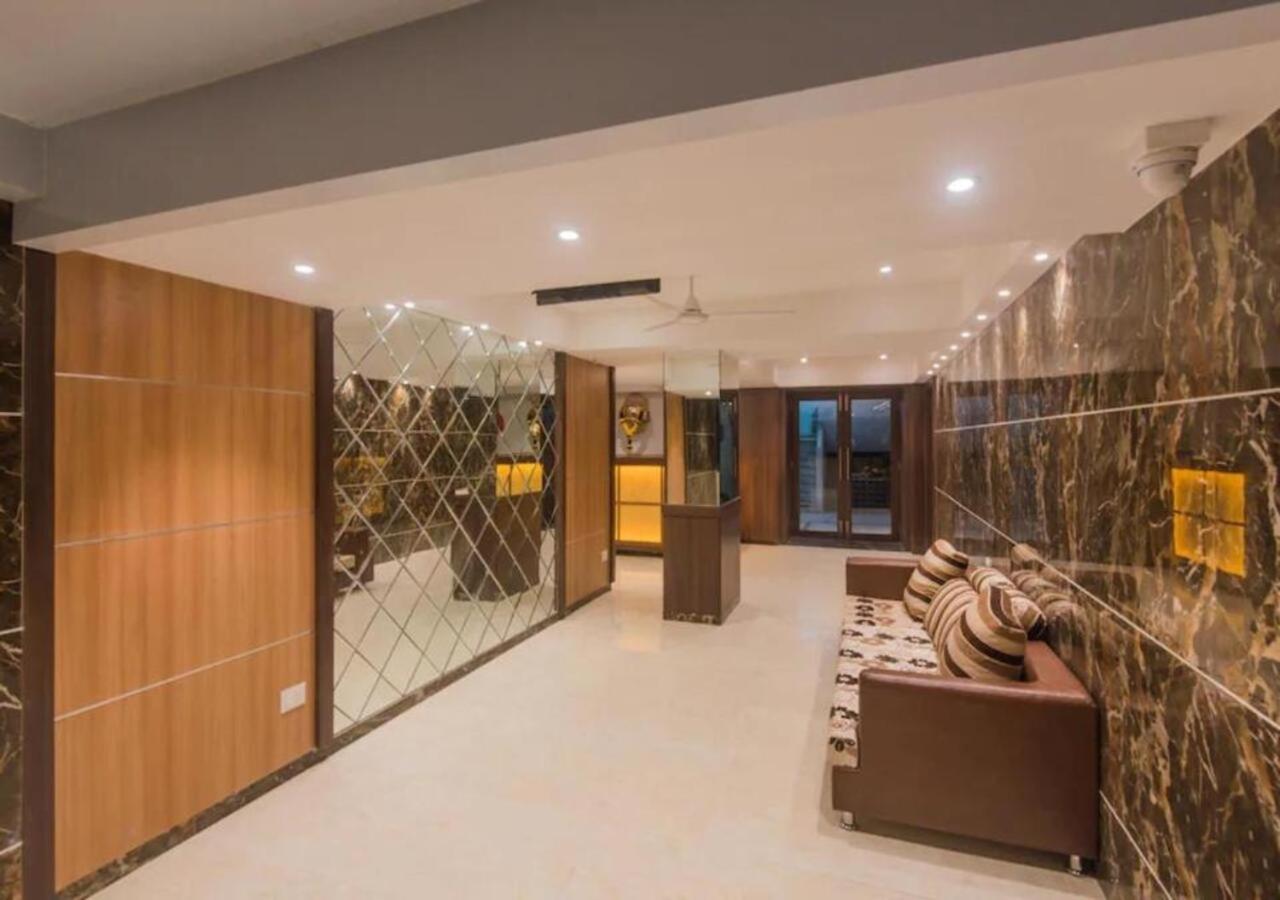 Hotel Mourya Residency Navi Mumbai Exterior photo
